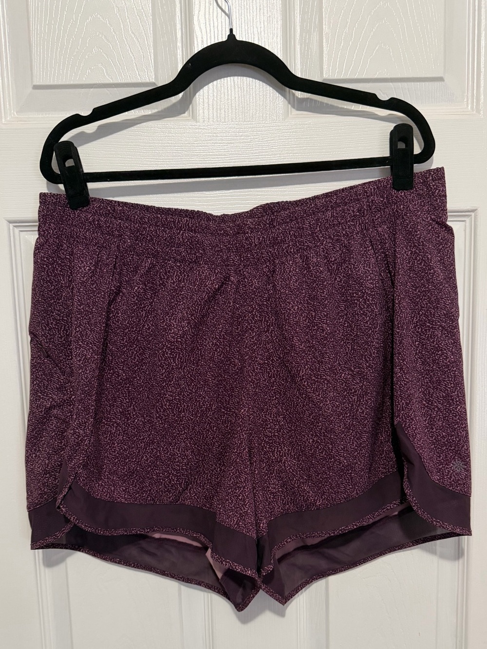 Athleta Printed Mesh Racer Run Short 4” in Purple